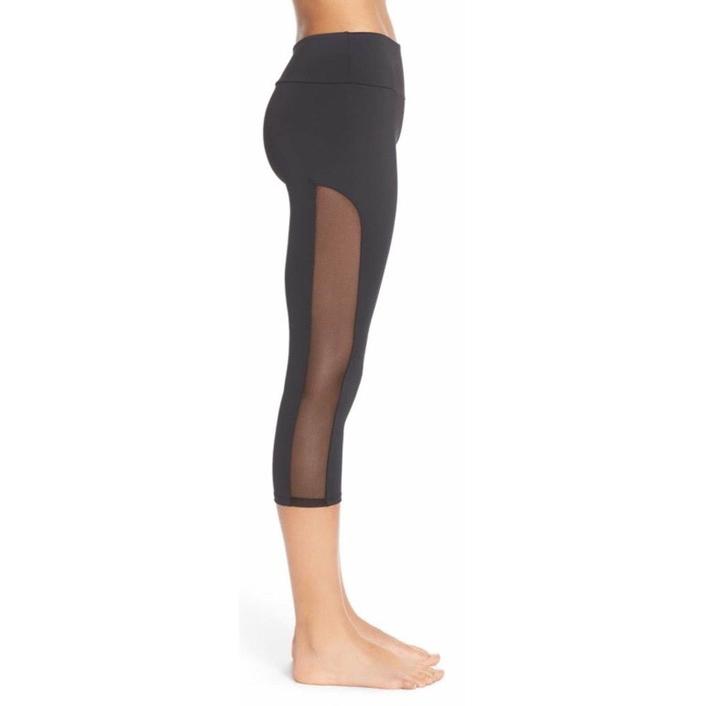 new Onzie ✦ Mesh Tuxedo Stripe ✦ Yoga Capri Cropped Pants ✦ Black Medium / Large - Picture 10 of 12